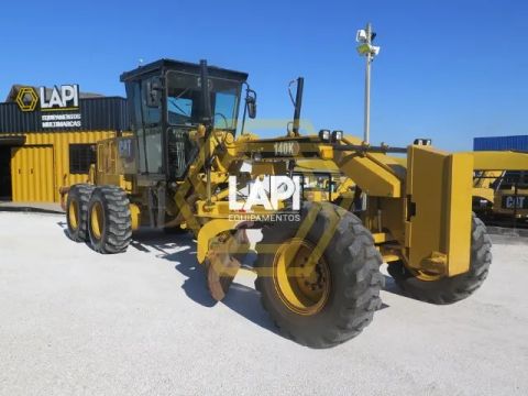 Motoniveladora Caterpillar 140K 2021 impecável