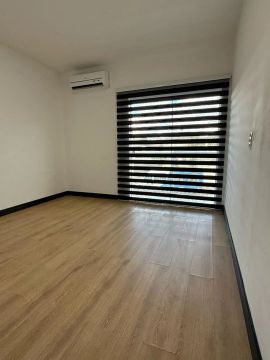 Sala, Studio para profissionais da beleza!