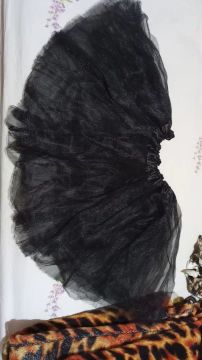Saia de tule + asa (fantasia anjo negro)