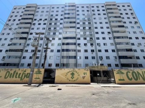 Apartamento de 90m² com 3 Quartos 1 (Suíte) para Locação no Bairro Luzia