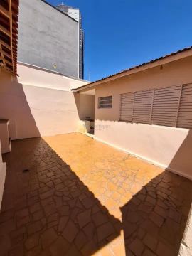 Casa Comercial à venda por R$ 490000.00, 120.87 m2 - CENTRO - LIMEIRA/SP