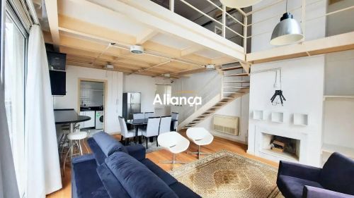 Lindíssimo Loft duplex, 94m², Mobiliado - Rua Padre Chagas - Moinhos