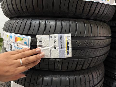 PNEU 195/60R15 Michelin Novo