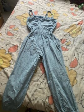 Macacão Jeans Azul Claro