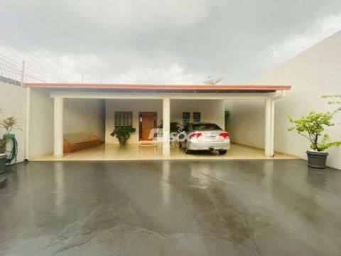 Casa à venda, 229 m² por R$ 480.000,00 - Agenor M. de Carvalho - Porto Velho/RO
