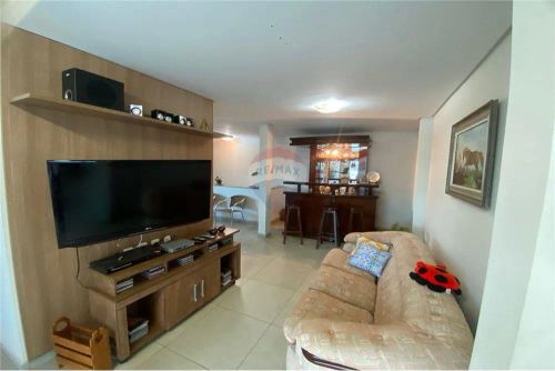 Cobertura em Campo Alegre: 4 Quarts, 140m², Segurança!