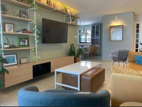 Apartamento na 13 de julho 