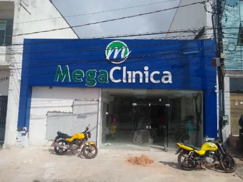 Fachadas ,toldos e adesivos 