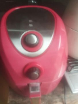 Air Fryer Vermelho - usado 