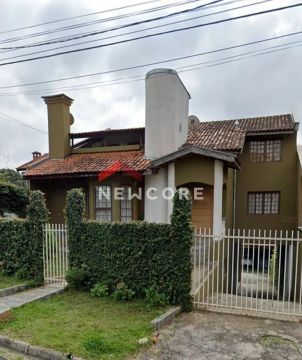 Casa em Rua Edgard Simone - São Lourenço - Curitiba/PR