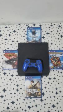 PS4 + 5 jogos - ótimo estado
