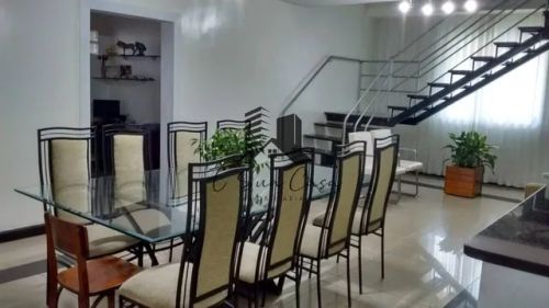 Casa de 5 Quartos, Bairro Camargos