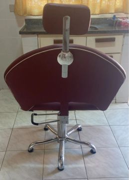 Cadeira para salão de beleza e maquiagem 