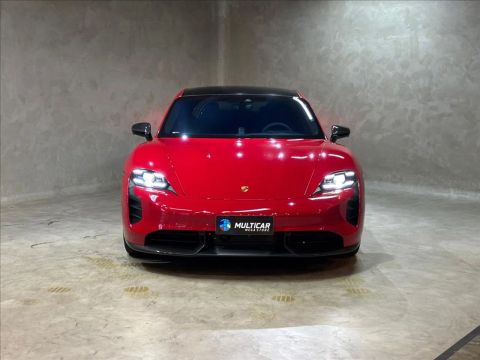PORSCHE TAYCAN GTS ELÉTRICO