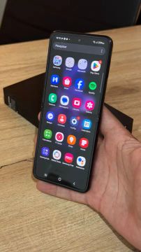 Samsung Galaxy Z Flip 3 5G | 8GB Ram | 256GB - Com nota fiscal e garantia de 90 dias! Flip