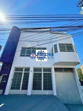 Prédio Comercial 4 pavimentos com salões e salas