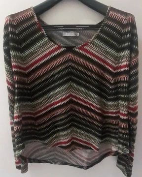 Blusa Importada exclusiva da Open Up Collection, mangas longas