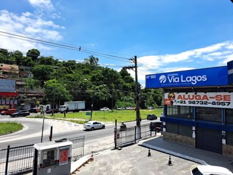 (Fator 1777) Loja com 350 mts2 no Via Lagos Shopping - Júlia Deberg