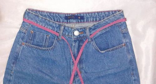 shorts mom jeans escuro cintura alta com cinto cadarço 100% algodão blue steel renner
