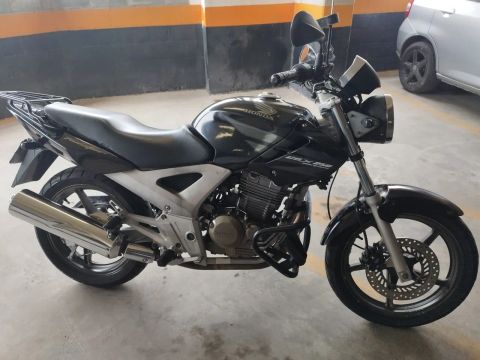 Twister CBX250 2008