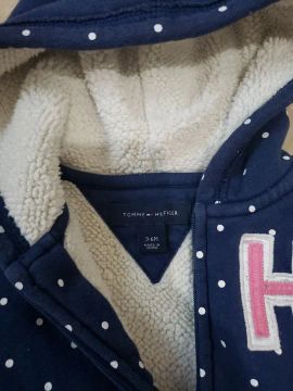 Casaco tommy hilfiger menina 3 a 6 meses
