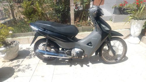 Biz 125 es.    2008