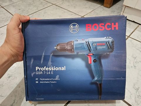 Parafusadeira/Furadeira Bosch GSR 7-14 E - Profissional + Brinde 