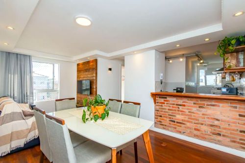 Apartamento 3 quartos mobiliado- Novo Mundo 
