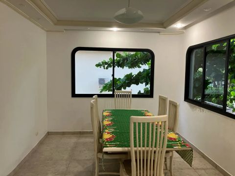 APARTAMENTO Grande no GUARUJÁ-Enseada