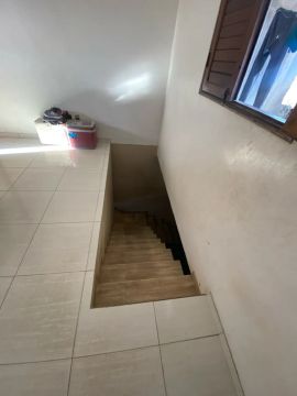 Casa de 1 andar para vender no clima bom. Mais informações chama no chat