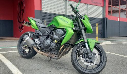 Kawasaki Z750 ano 2012