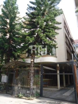 Edifício no coração do Bom Fim, com 3 pavimentos, apartamento amplo localizado no 2 pavime