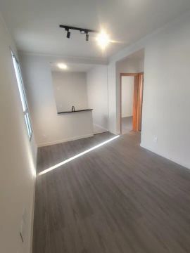 Apartamento lindo, recém-reformado no Parque Trivellato