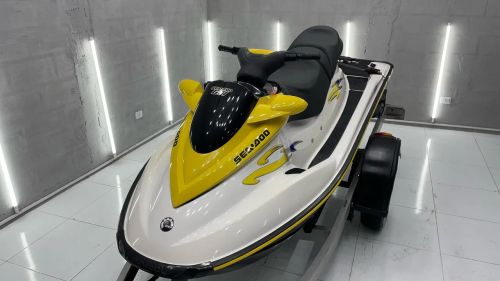 Jet Ski Sea-Doo GTI - Impecável
