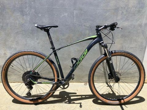 Bicicleta Oggi 29 RELAÇÃO XT DEORE 12v COM NOTA FISCAL