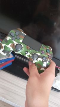 Vende-se ps4