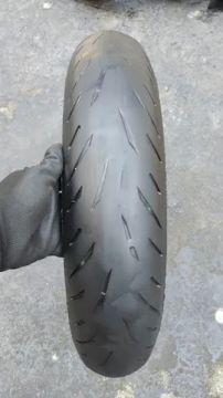 Pneu usado Bridgestone S22f 120/70-17