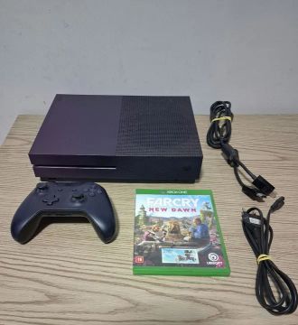 Promoção Xbox One S 1 Tb Edição Especial Roxo + Jogo( ACEITO CREDISHOP)