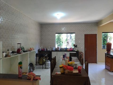 Casa na laje 3 quartos sendo 1 suíte no lote de 300 metros 