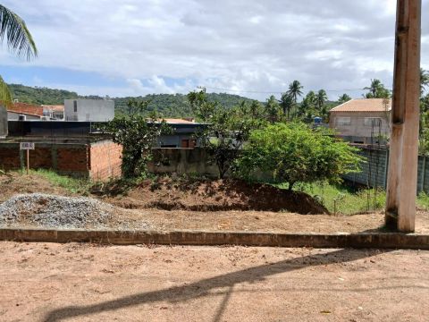 Terreno 9.20 por 19 próximo a praia da sereia 