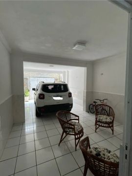 VENDO CASA DUPLEX BAIRRO PRESIDENTE KENNEDY