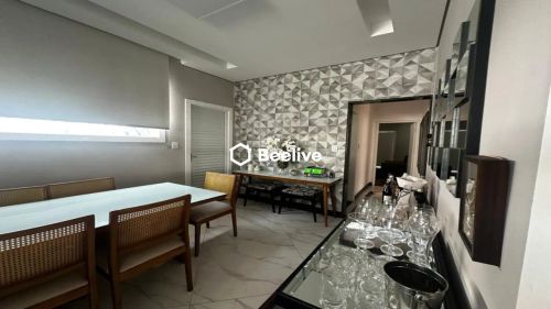 Casa á venda no Carlos Prates com Habite se.