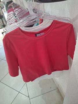CROPPED, TOP e Shorts