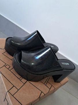 Melissa Mule Preto Glitter Tamanho: 35