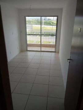 Apartamento com varanda em São Lourenço da Mata-PE 
