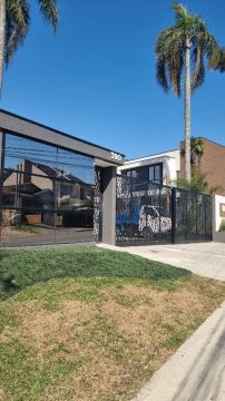Sobrado com 3 dormitórios à venda, 158 m² por R$ 1.195.000,00 - Pilarzinho - Curitiba/PR