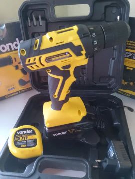 Parafusadeira/Furadeira Vonder 12V Bivolt com Maleta