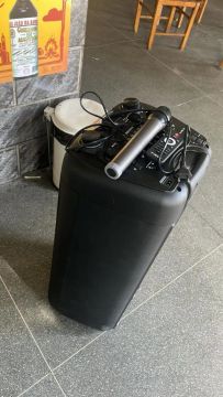 Som tlc1700w