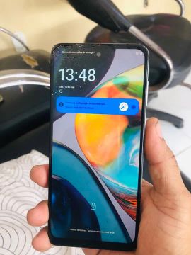 Moto g22 usado 