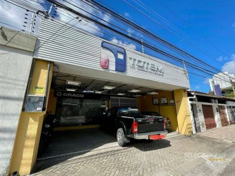 Galpão com Escritório na Aldeota